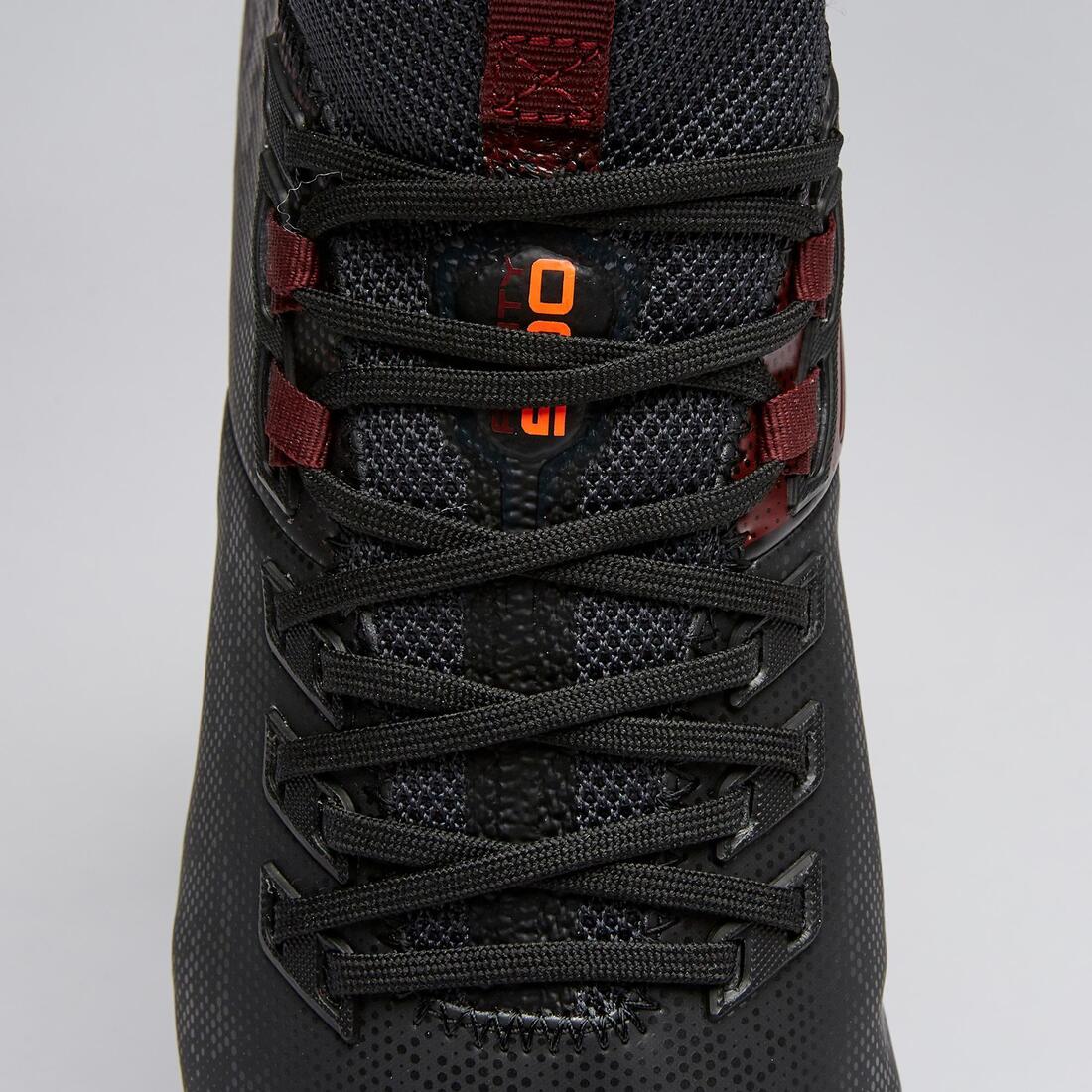 Chaussure de football adulte terrain dur Agility 900 TF noire