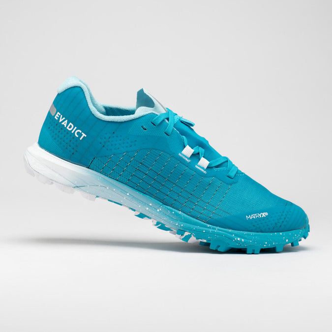 





Chaussures de trail running pour femme Race Light bleu ciel et, photo 1 of 13