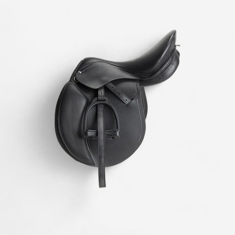 





Selle polyvalente en cuir équipée équitation cheval SCHOOLING noir 17