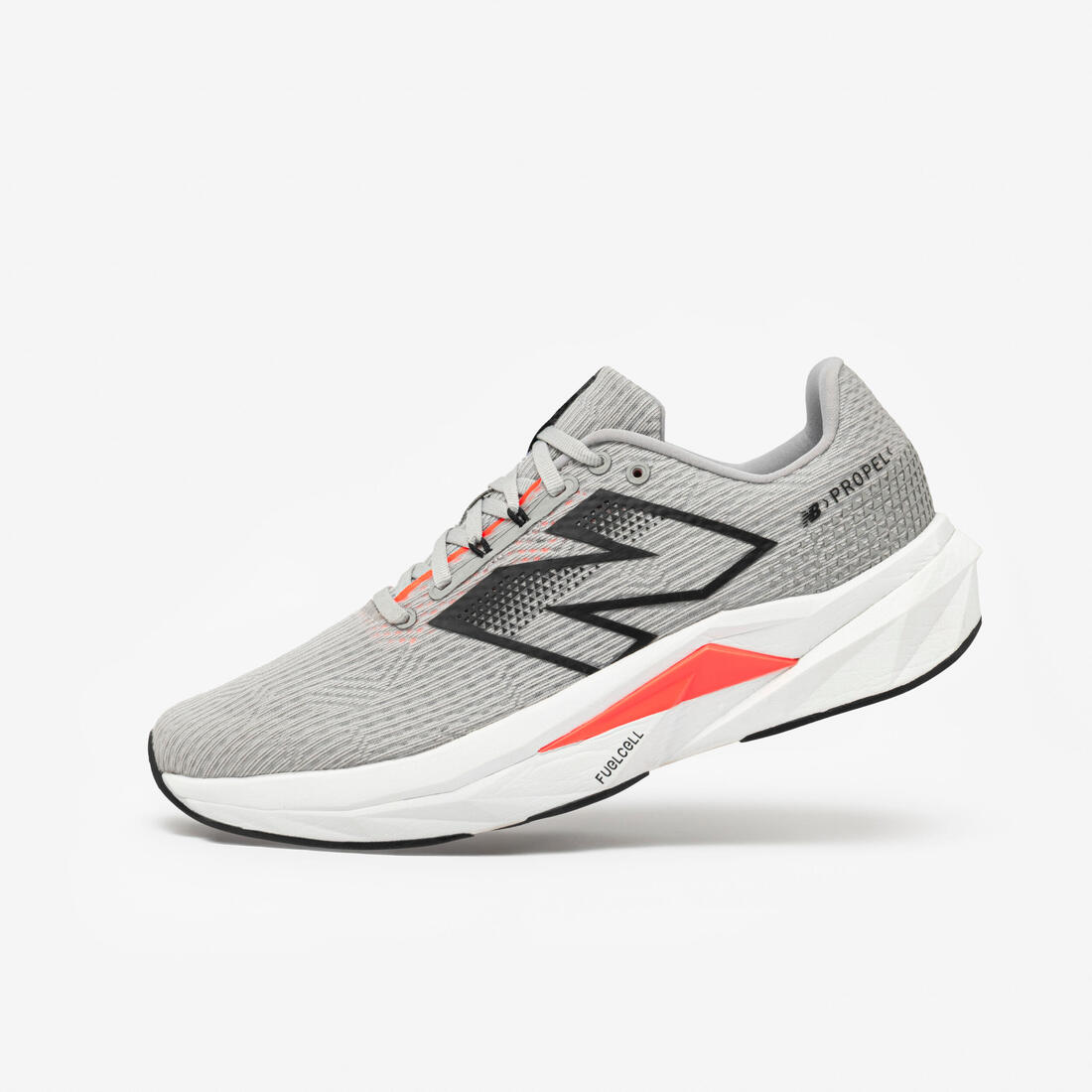 article en promo : Chaussure de running homme new balance  fuelcell propel v5
