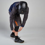 Product thumbnail 3 of 5