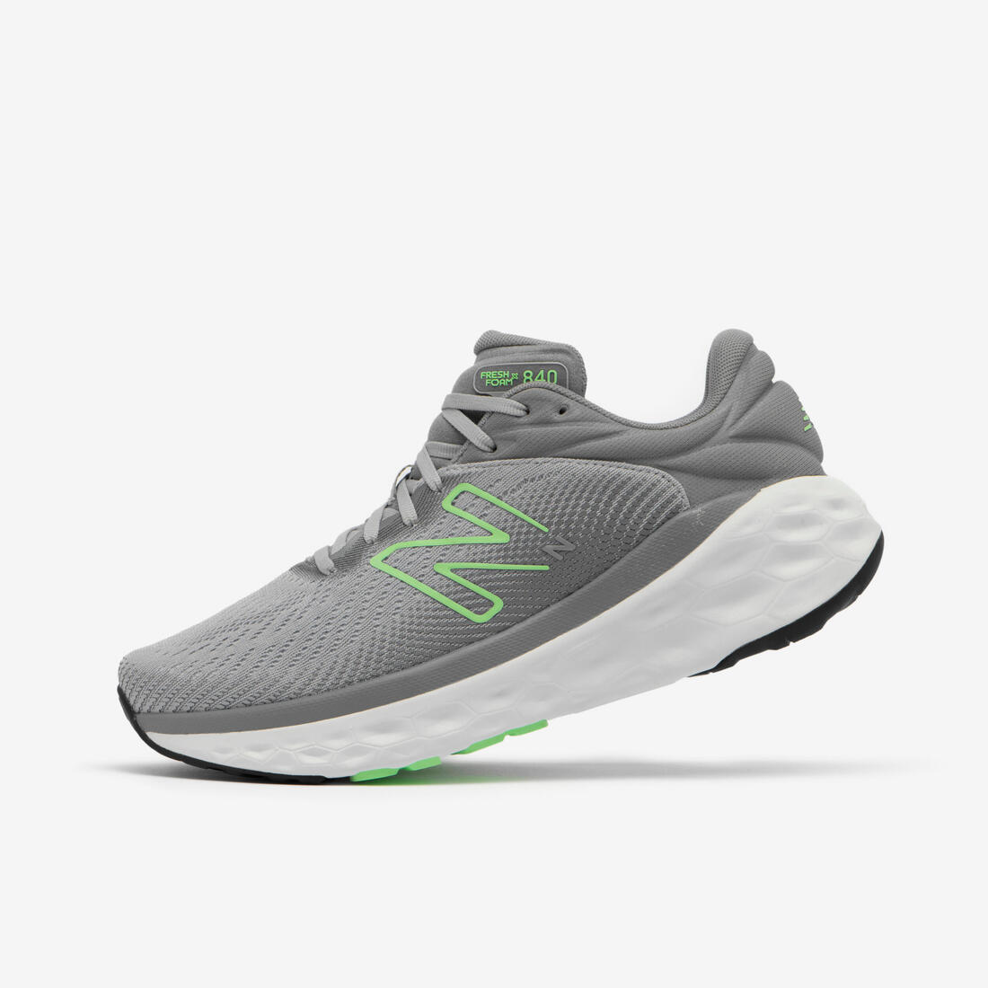 article en promo : Chaussure de running homme new balance 840