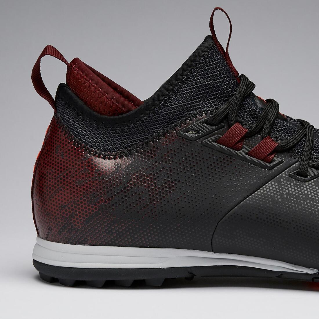 Chaussure de football adulte terrain dur Agility 900 TF noire