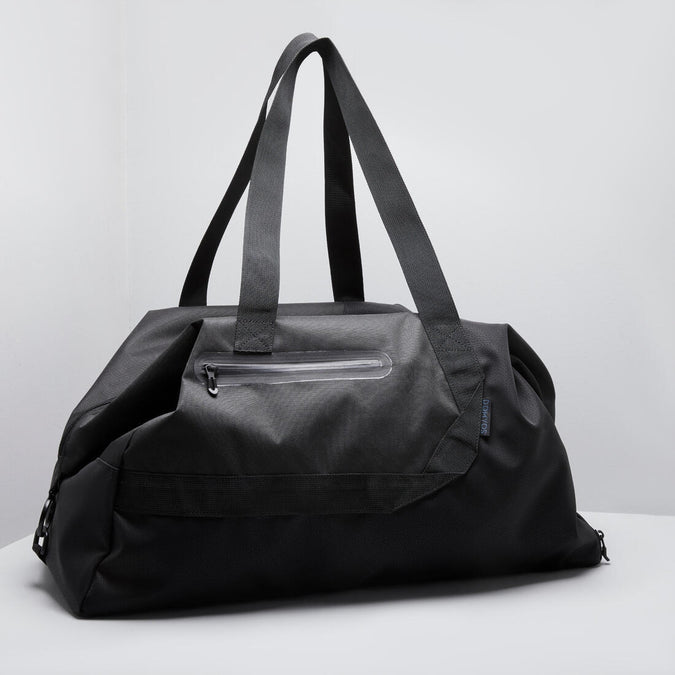 





Un sac de training élégant conçu à la fois pour les hommes et les femmes, photo 1 of 9