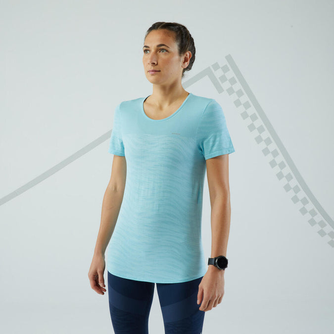 





T-shirt running sans couture Femme - KIPRUN Run 500 Confort, photo 1 of 6