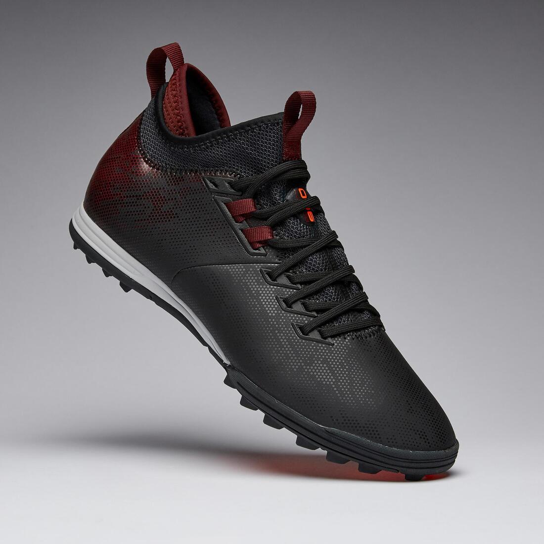 Chaussure de football adulte terrain dur Agility 900 TF noire